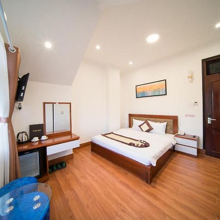 Khach San Tommy Hotel Da Lat Eksteriør billede