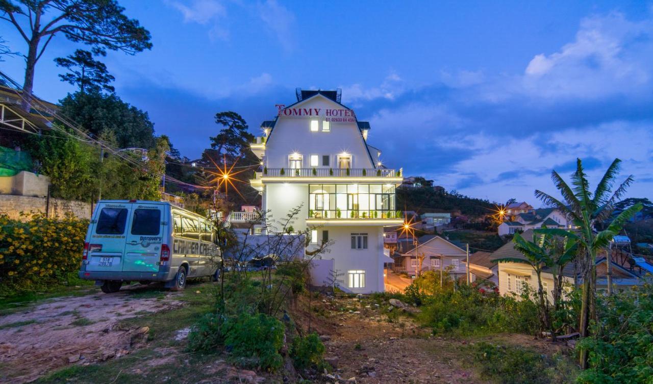 Khach San Tommy Hotel Da Lat Eksteriør billede