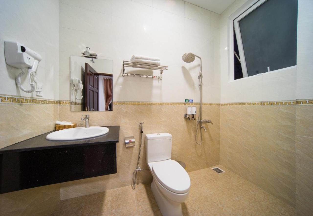 Khach San Tommy Hotel Da Lat Eksteriør billede